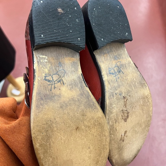 John Fluevog Adrains Maryjane shoes - Picture 4 of 6